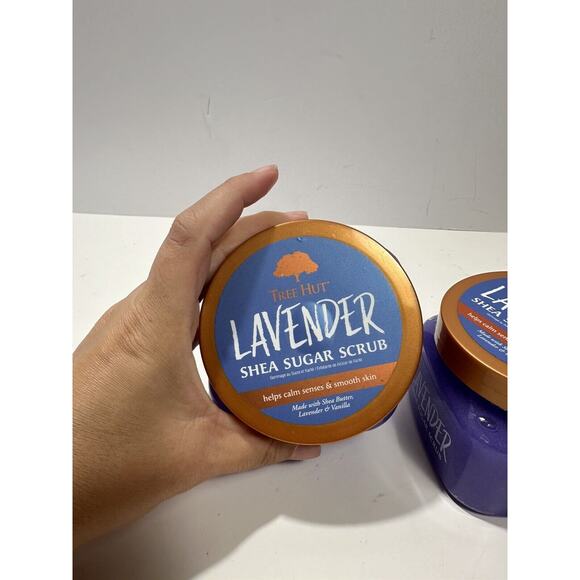 Tree Hut Lavender Shea Sugar Scrub Shea Butter Lavender & Vanilla 18 Oz RARE - Picture 4 of 5